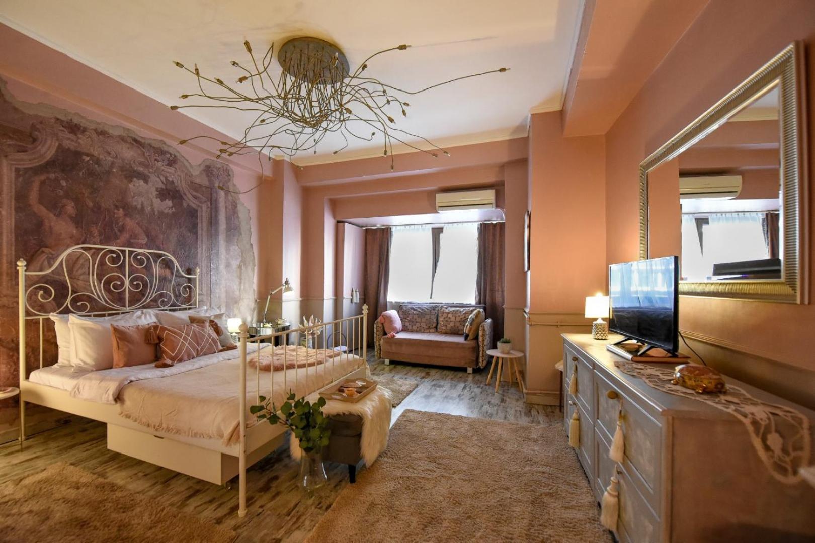 Magic Studio - A Central Fairytale Experience Boekarest Buitenkant foto