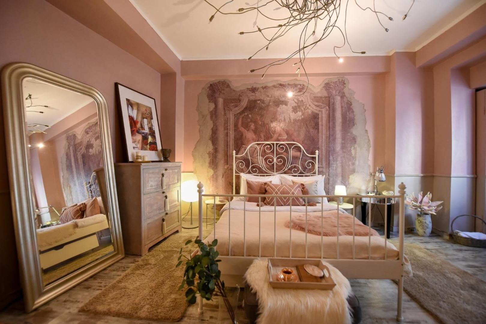 Magic Studio - A Central Fairytale Experience Boekarest Buitenkant foto